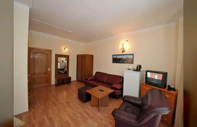 «Полулюкс» (вариант 1). Отель «Поворот». Эльбрус - гостиницы