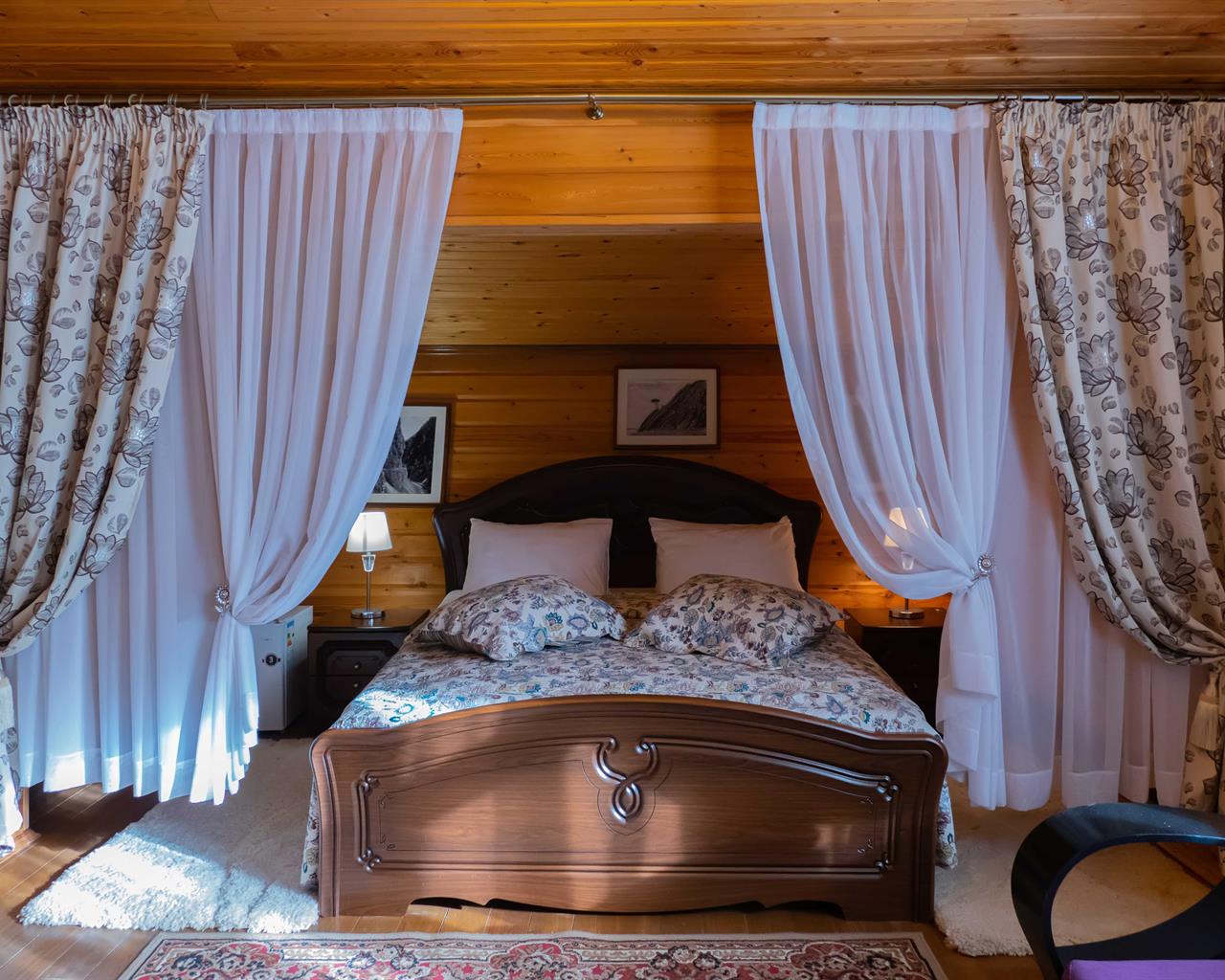 . Гостевой дом "АРТ Ковчег". Красная Поляна