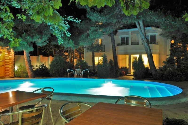 . Гостевой дом «Сосновая дача». Геленджик