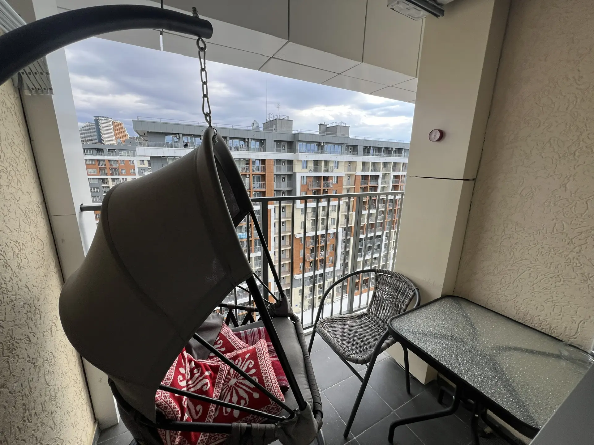 . Квартира в многоквартирном доме Стильный апартамент с красивым видом на море и горы. Дагомыс