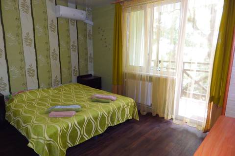 5-ти местный 2-х комнатный номер с беседкой (№ 2). Усадьба «Инжир». Гурзуф