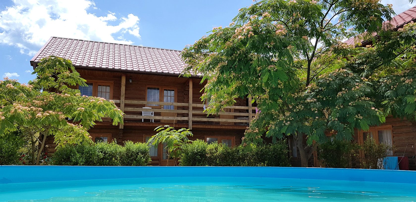 . Гостевой дом "Самоцветы". Коктебель