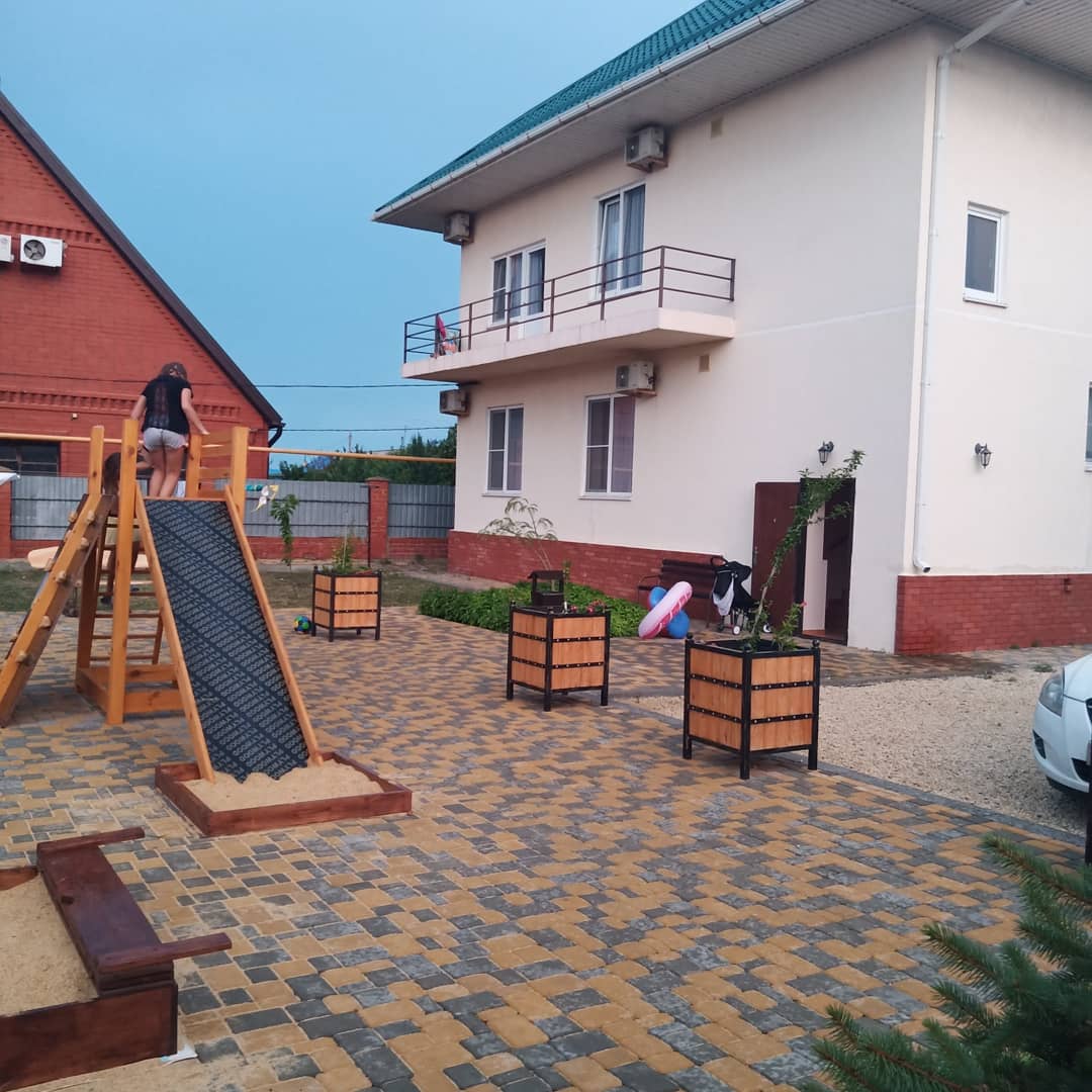 . Гостевой дом Султан. Кучугуры