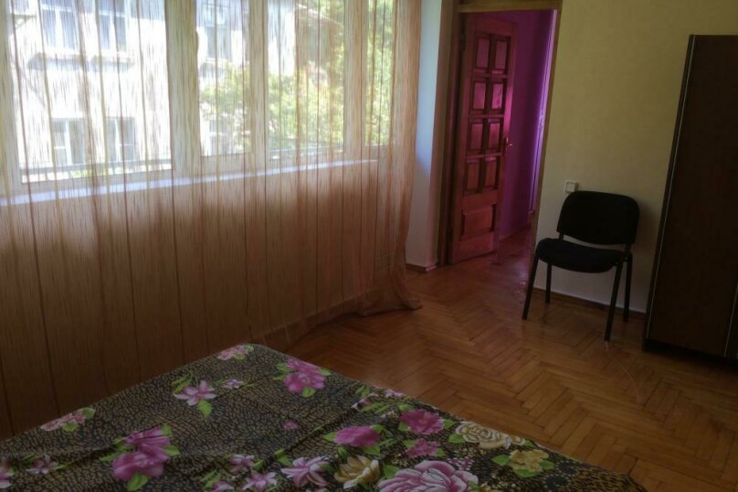 . Квартира в многоквартирном доме Апартаменты - Сухум. Сухум