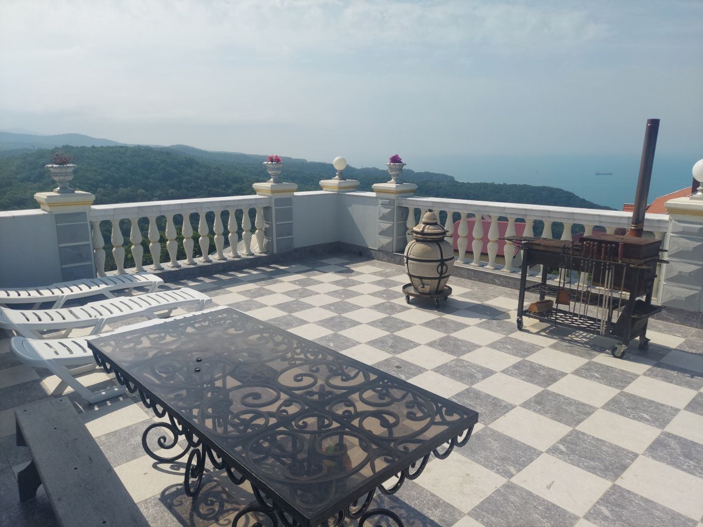 . Гостевой комплекс Ласточкино гнездо. Туапсе