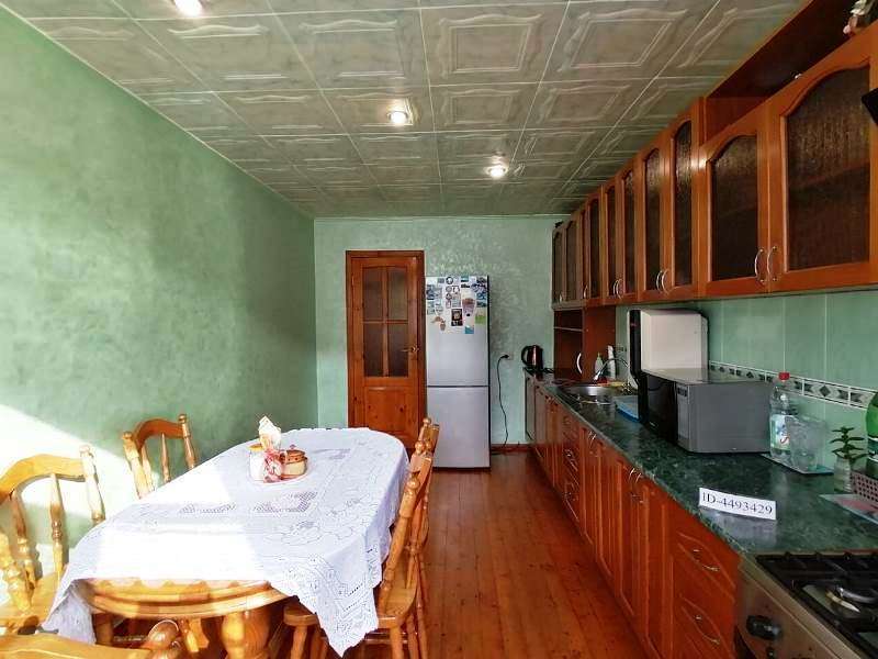 . Квартира в многоквартирном доме 3 комнатная Центральная 3. Небуг