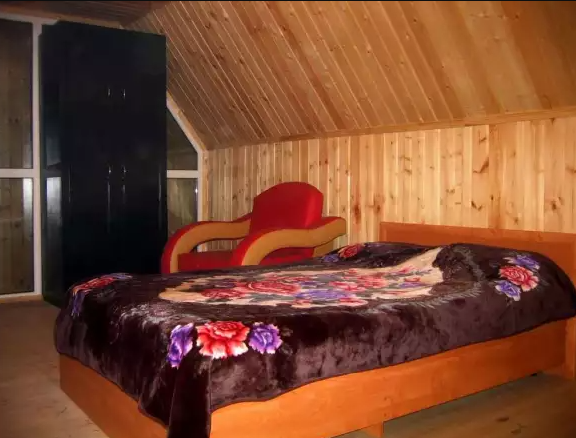 Гостевой домик на 8 человек. Отель «Звездный». Домбай-гостиницы