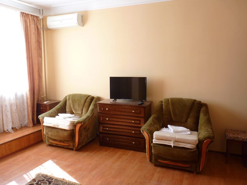 Корпус В 2,3,4-х местные. Отель ОАЗИС. Пляхо