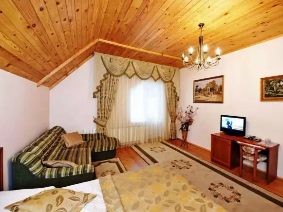 2-х местный «Полулюкс». Отель «Каприз». Домбай-гостиницы