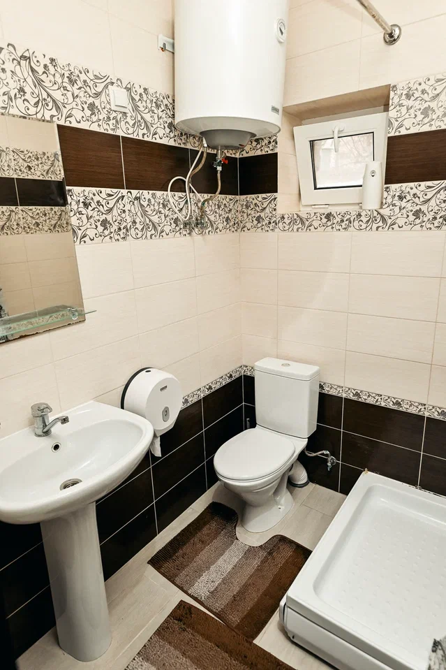 4-х местный номер Люкс + кухня. Гостевой дом Колибри. Ейск