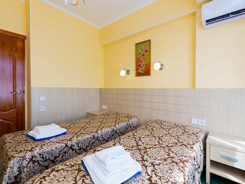 4-х местный 2+2 (Семейный). Санаторий "Рябинушка". Анапа