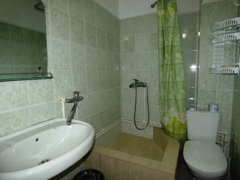 Со всеми удобствами и кондиционером 2х местный. Частный сектор "Виктория". Нижнее Джемете