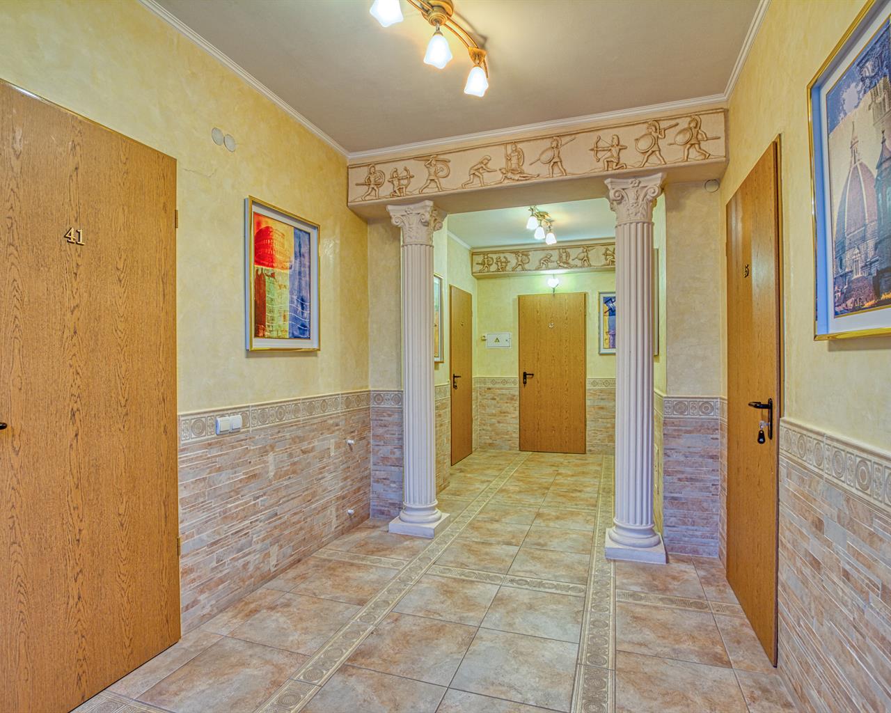 . Отель «Интер». Утёс . Отель «Интер». Утёс