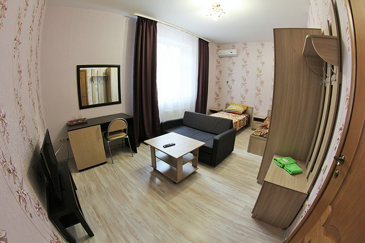 2 этаж 3 номер. Гостевой дом мАнжелка. Геленджик