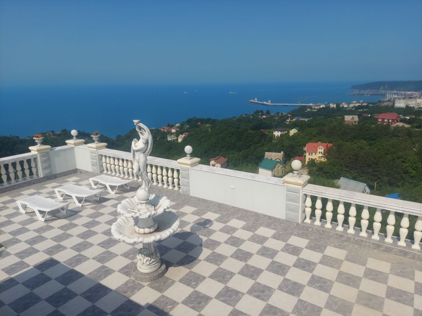 . Гостевой комплекс Ласточкино гнездо. Туапсе