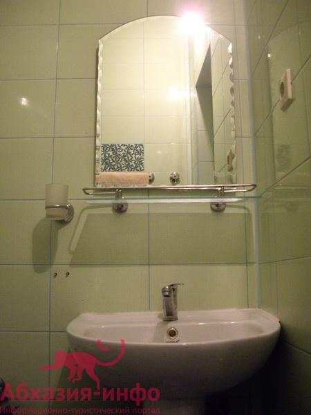 Полулюкс. Гостевой дом Венера. Гагра