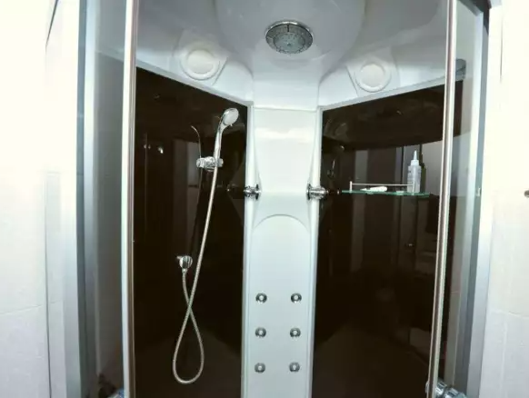 «Люкс». Отель «Шале». Домбай-гостиницы