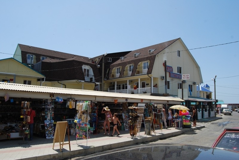 . Гостиница "Виктория" 2*. Лермонтово