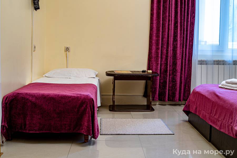 Семейный с балконом. Семейный клуб-отель «Мадагаскар». Дагомыс