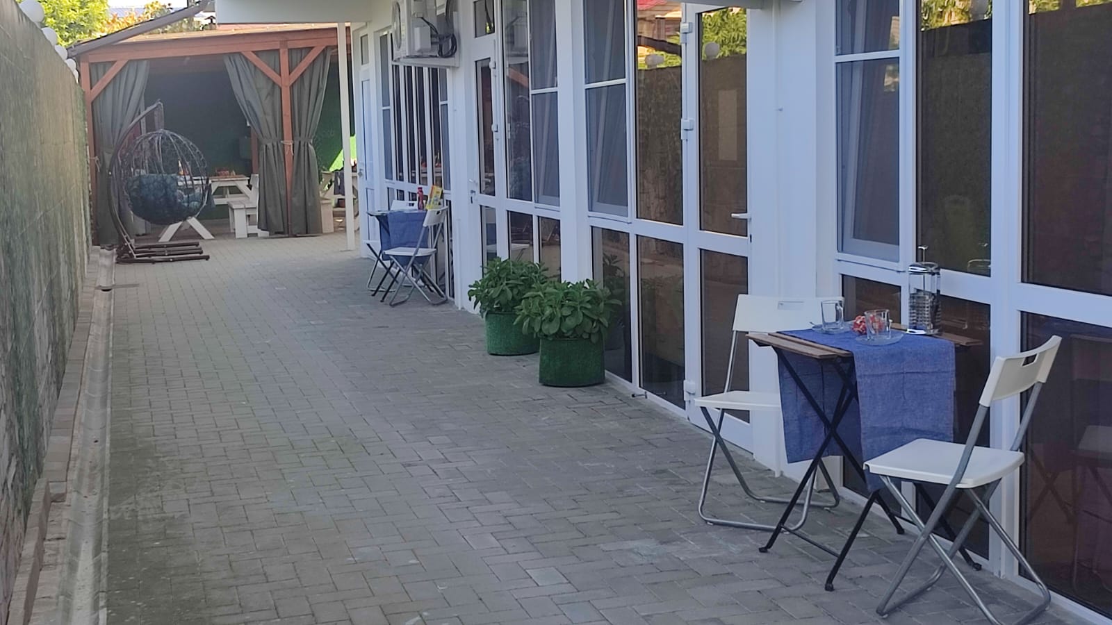 . Гостевой дом "Айсберг". Вардане . Гостевой дом "Айсберг". Вардане