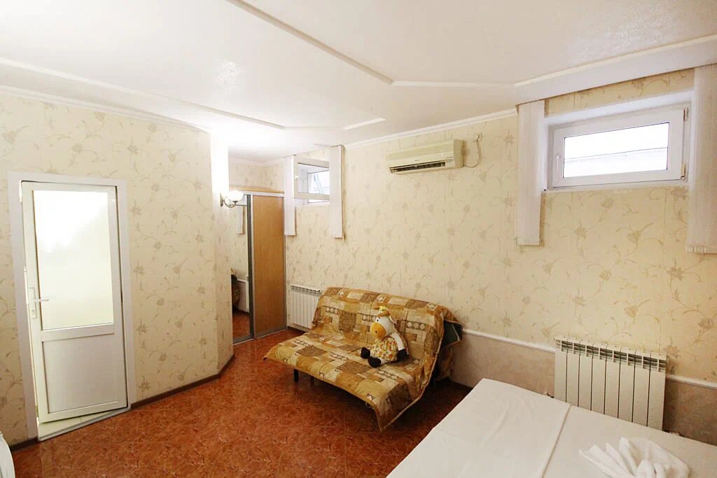 Семейный №8, №4. Гостевой дом "НАШ ДОМ". Геленджик