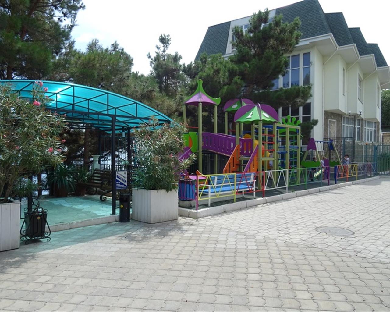 . Апартаменты Роял Никита. Никита