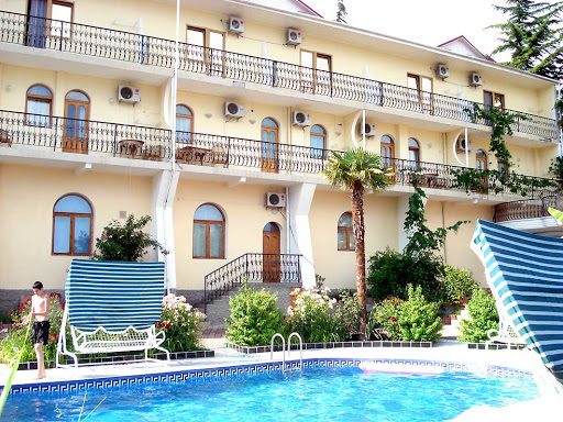 . Гостиница Ташир. Ялта