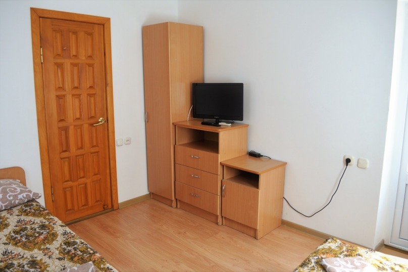 3-х местный. Гостевой дом У Георгия . Витязево 3-х местный. Гостевой дом У Георгия . Витязево