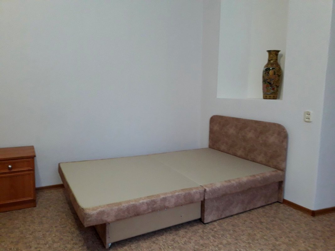 . Частный сектор Большая однокомнатная квартира. Алушта