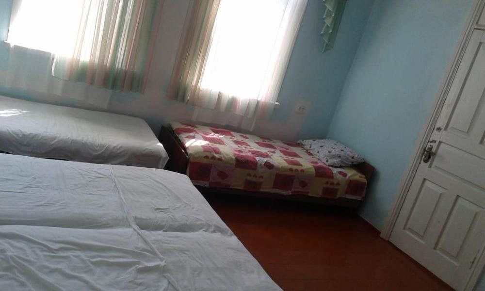 3х местный . Гостевой дом "Наира". Новый Афон