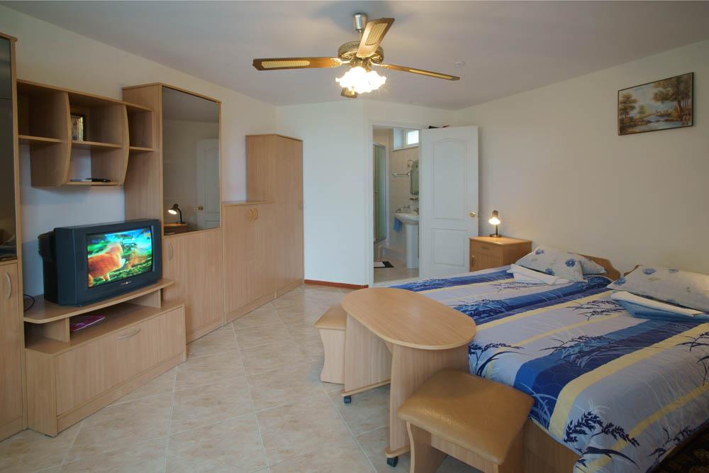 Стандартный 2-х местный номер в коттедже «сайдинг». Пансионат "Форосский берег". Санаторное