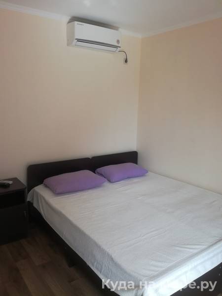 . Гостевой двор в п. Приморское. Новый Афон