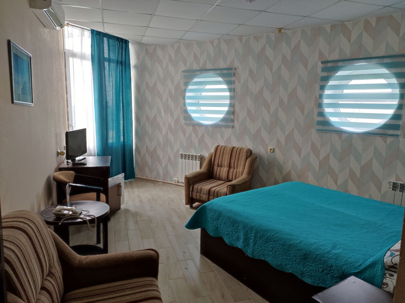 . Гостиница Адмирал. Анапа