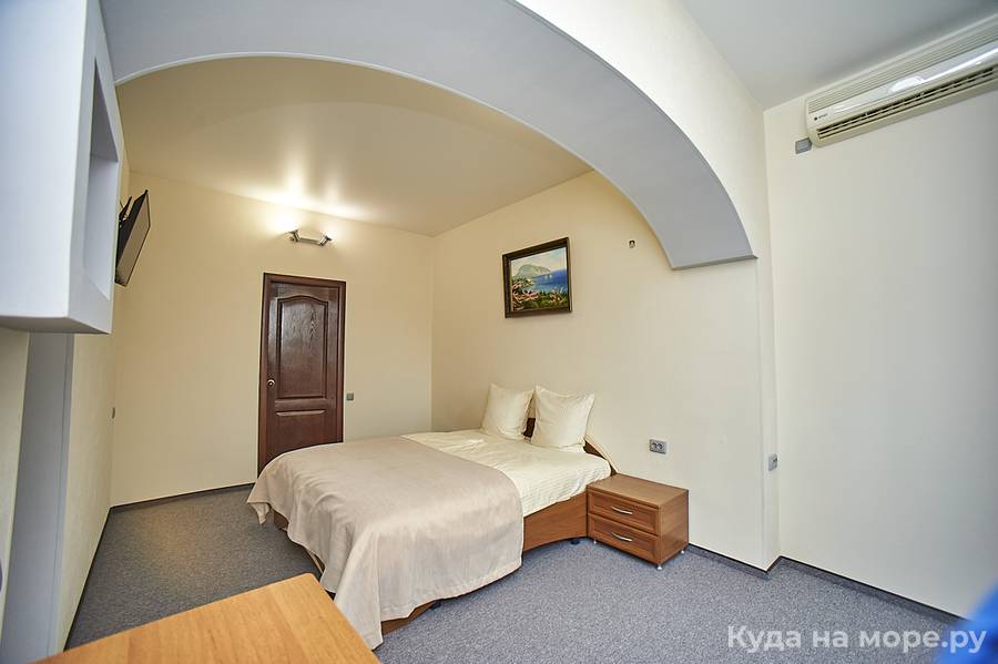 . Гостевой дом "Мечта". Алушта