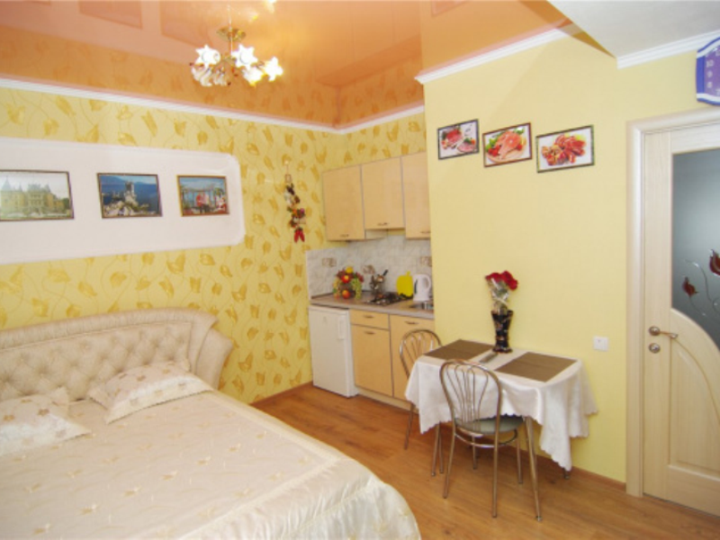 . Гостиница «Champion». Алушта