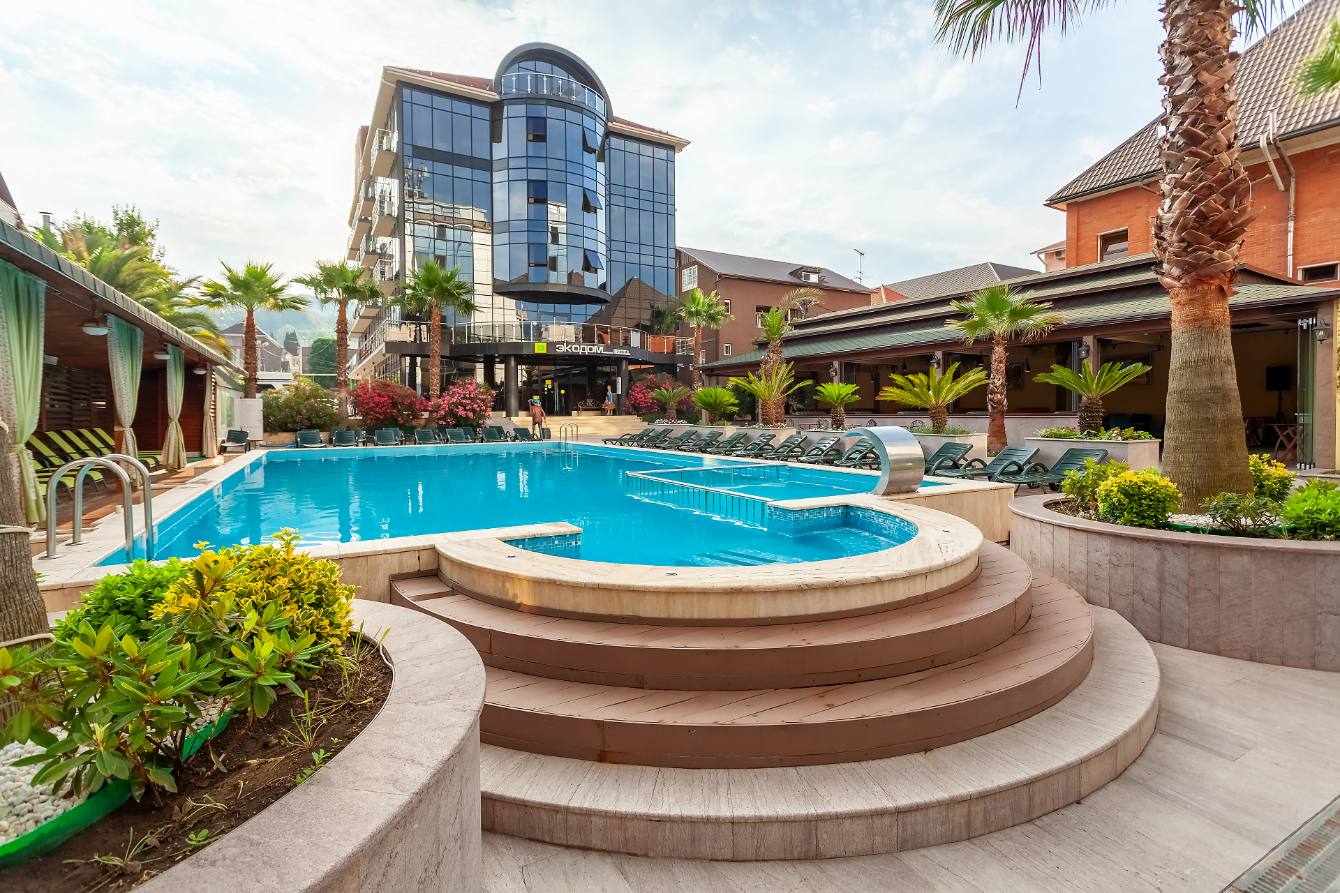 . ЭКОДОМ АДЛЕР ****. Адлер