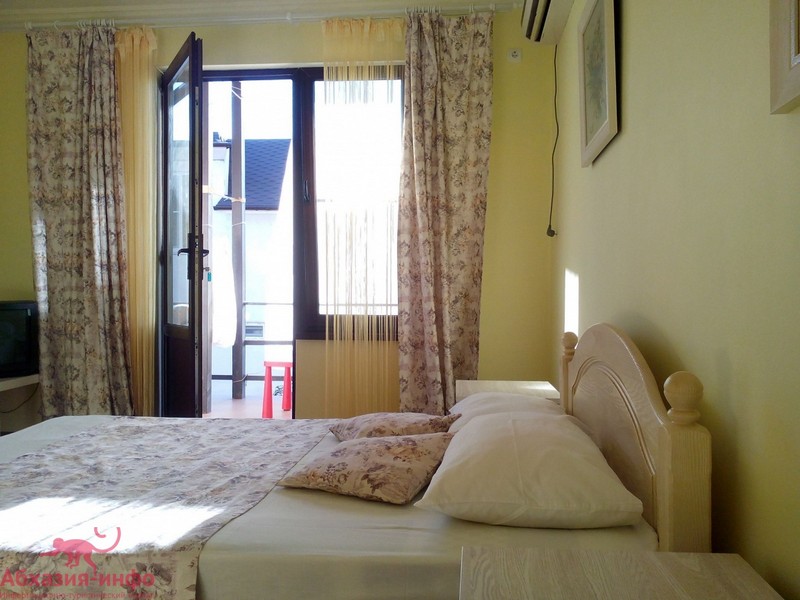 . Гостевой дом "Валентина" - Новый Афон. Новый Афон