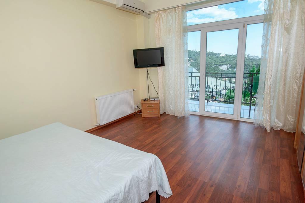 Стандарт. Гостевой дом Над морем. Ялта