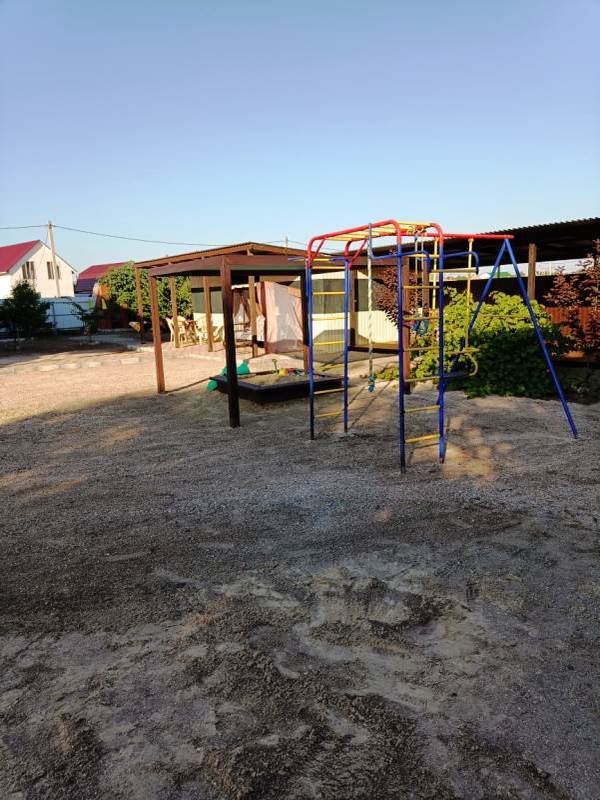 . Гостевой дом Ривьера. Должанская