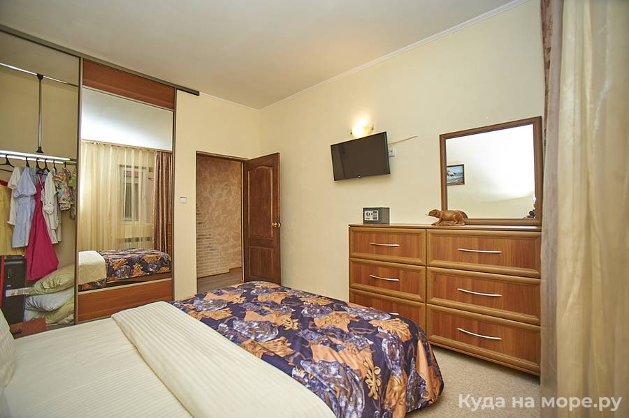 . Гостевой дом "Мечта". Алушта