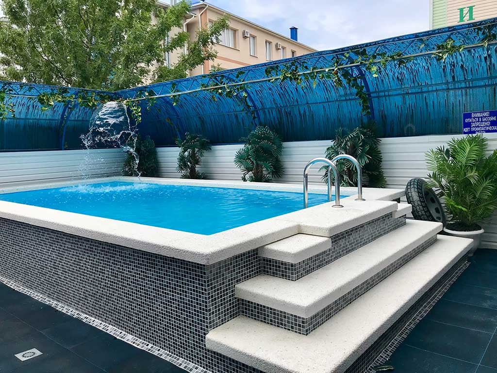 . Гостиница "Алекс". Витязево