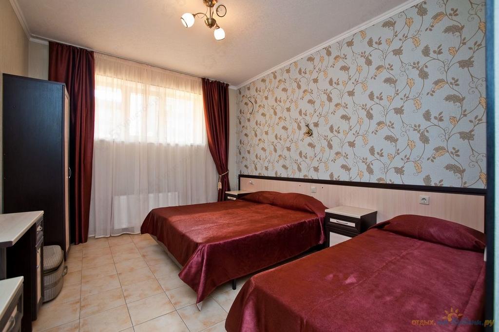 . Отель "АТЛАС". Витязево