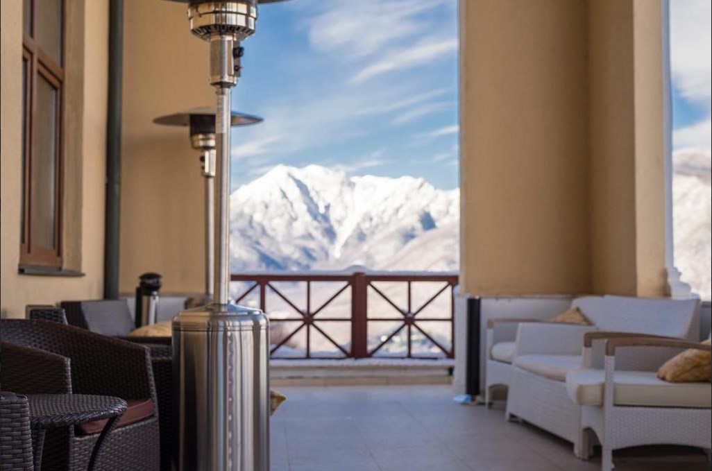 . Курортный отель Novotel Resort Krasnaya Polyana Sochi. Красная Поляна