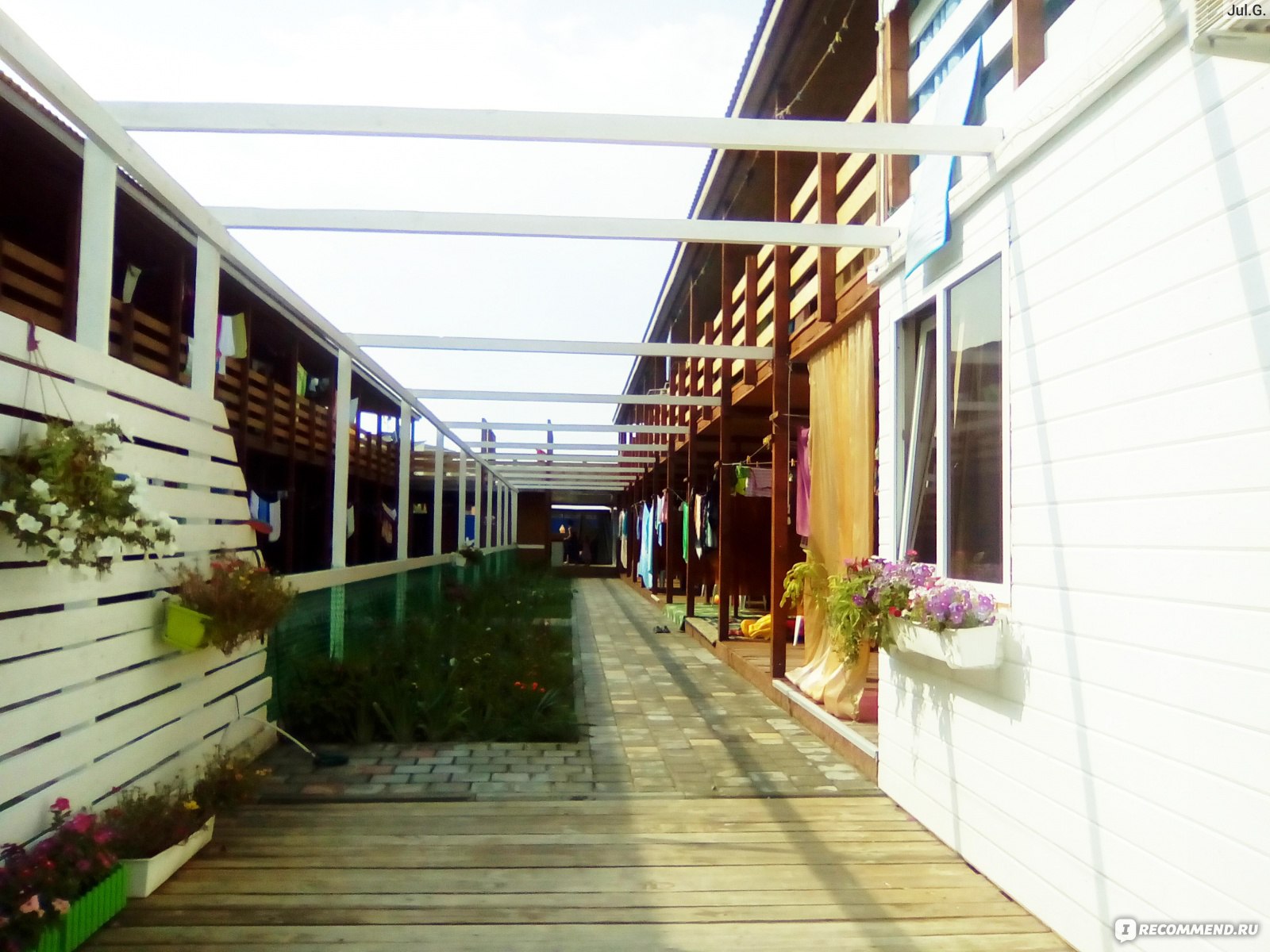 . Гостиница "Санторини" . Нижнее Джемете