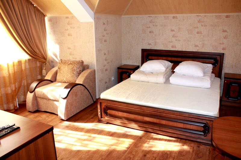 Полулюкс. Гостевой дом "Горный Рай". Лоо