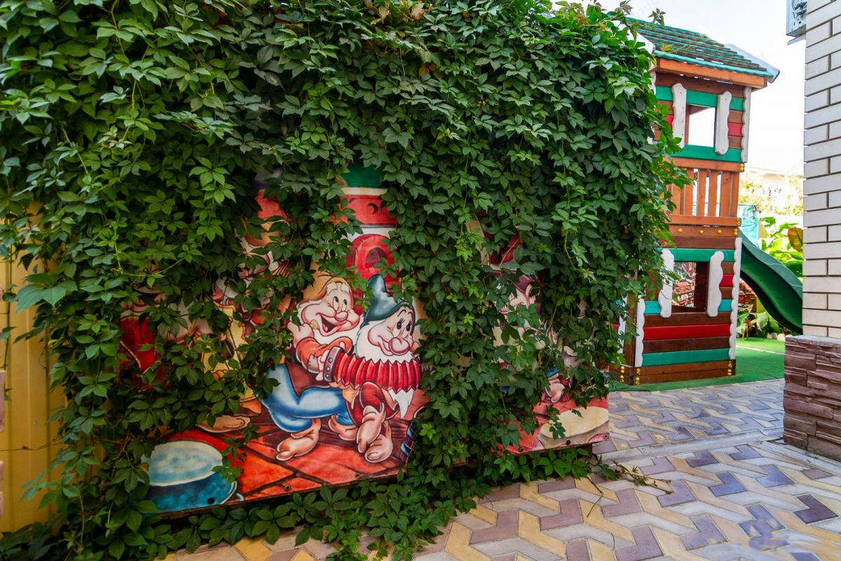 . Гостевой дом "Дом у моря" ("Villa Costa"). Нижнее Джемете