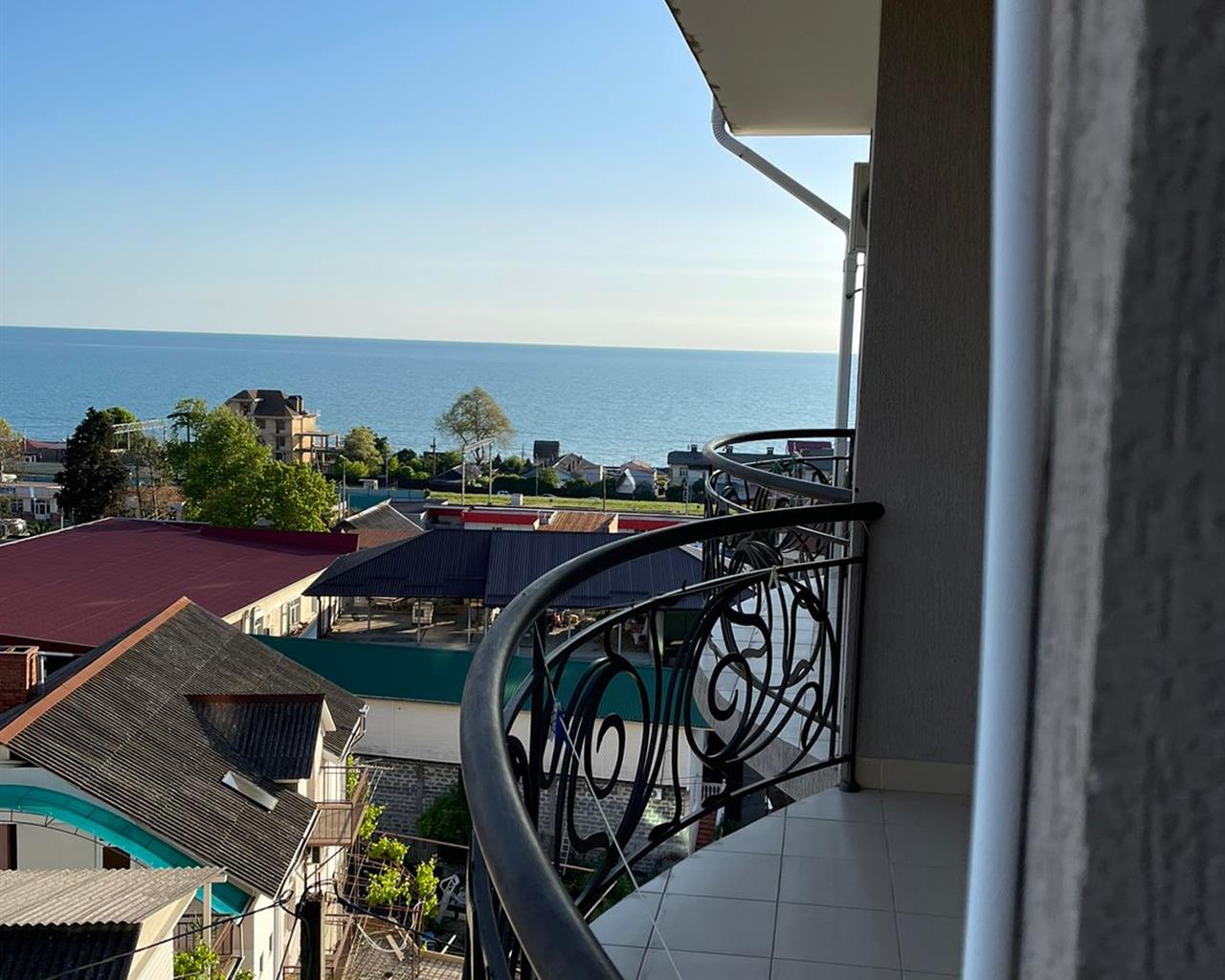 . Отель LooBeach SeaView. Лоо