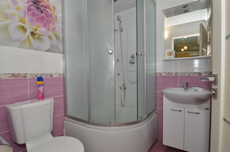 Полулюкс. Гостевой дом "Роман". Чайка