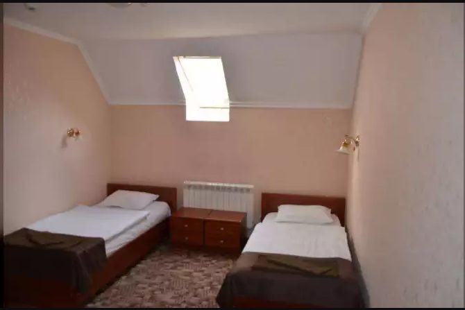 Мансарда двухкомнатная трехместная. Отель «Альпина». Эльбрус - гостиницы