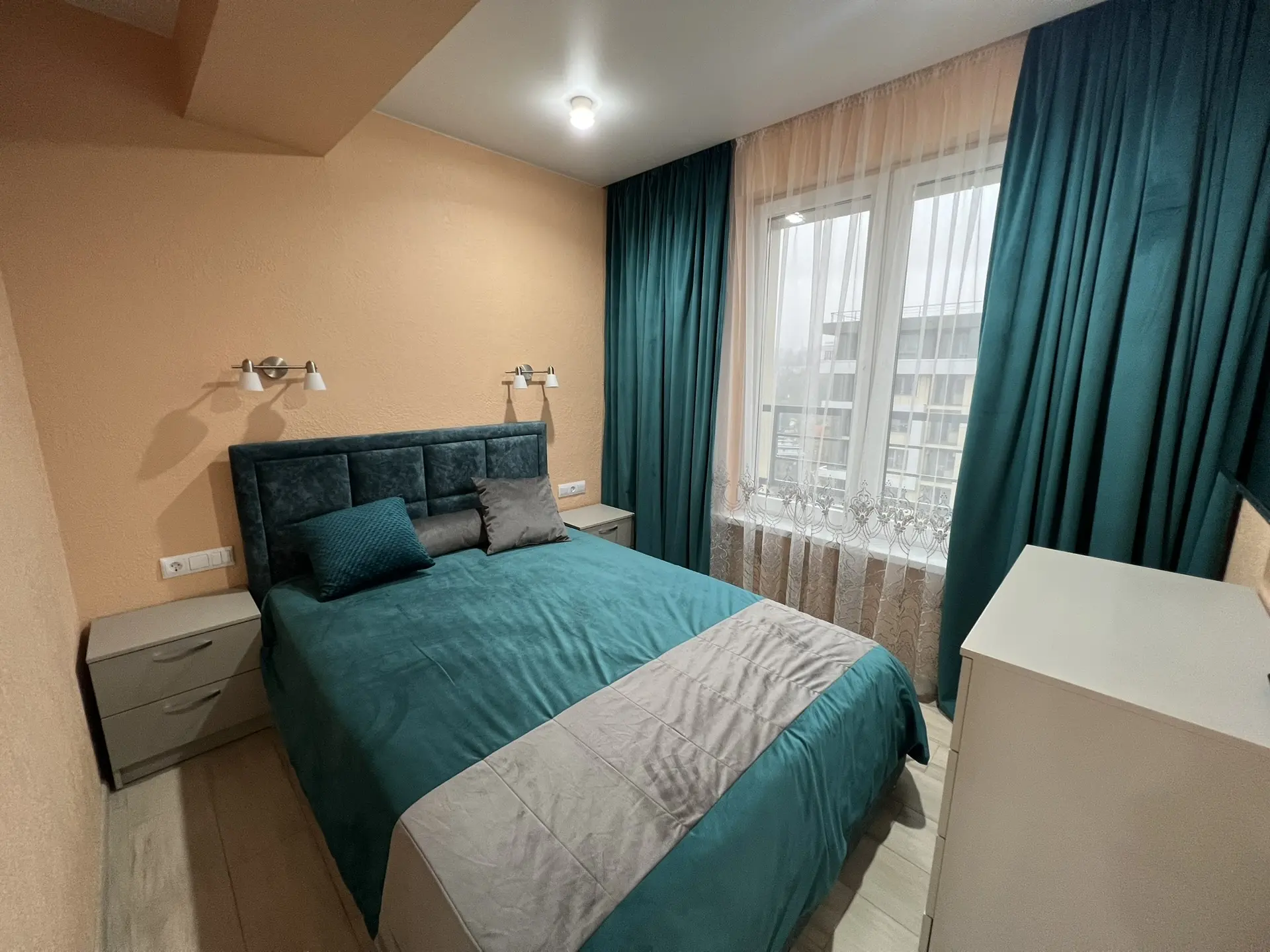 . Квартира в многоквартирном доме Апартаменты с отдельной спальней и видом на горы. Дагомыс